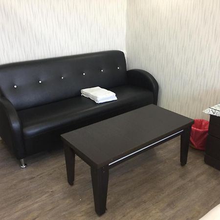 King Lo Tung Hotel Луодонг Екстериор снимка