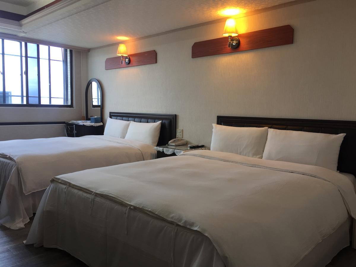 King Lo Tung Hotel Луодонг Екстериор снимка