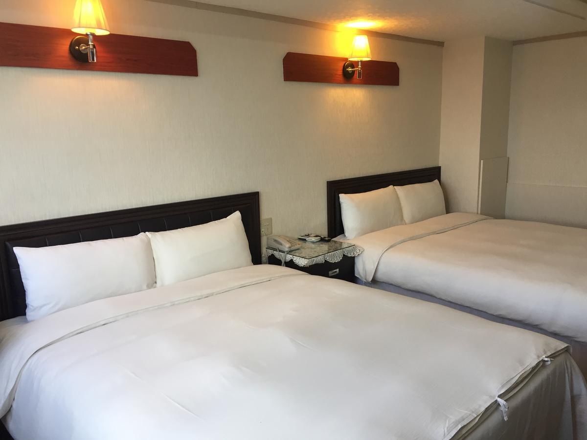 King Lo Tung Hotel Луодонг Екстериор снимка