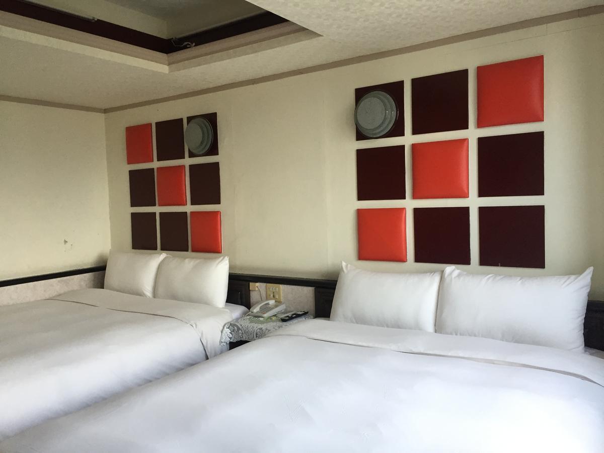 King Lo Tung Hotel Луодонг Екстериор снимка